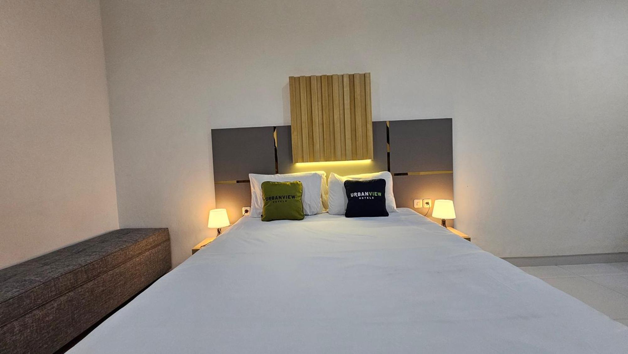 Urbanview Villa Balong Bho Syariah Bandung Cibiru Exteriör bild