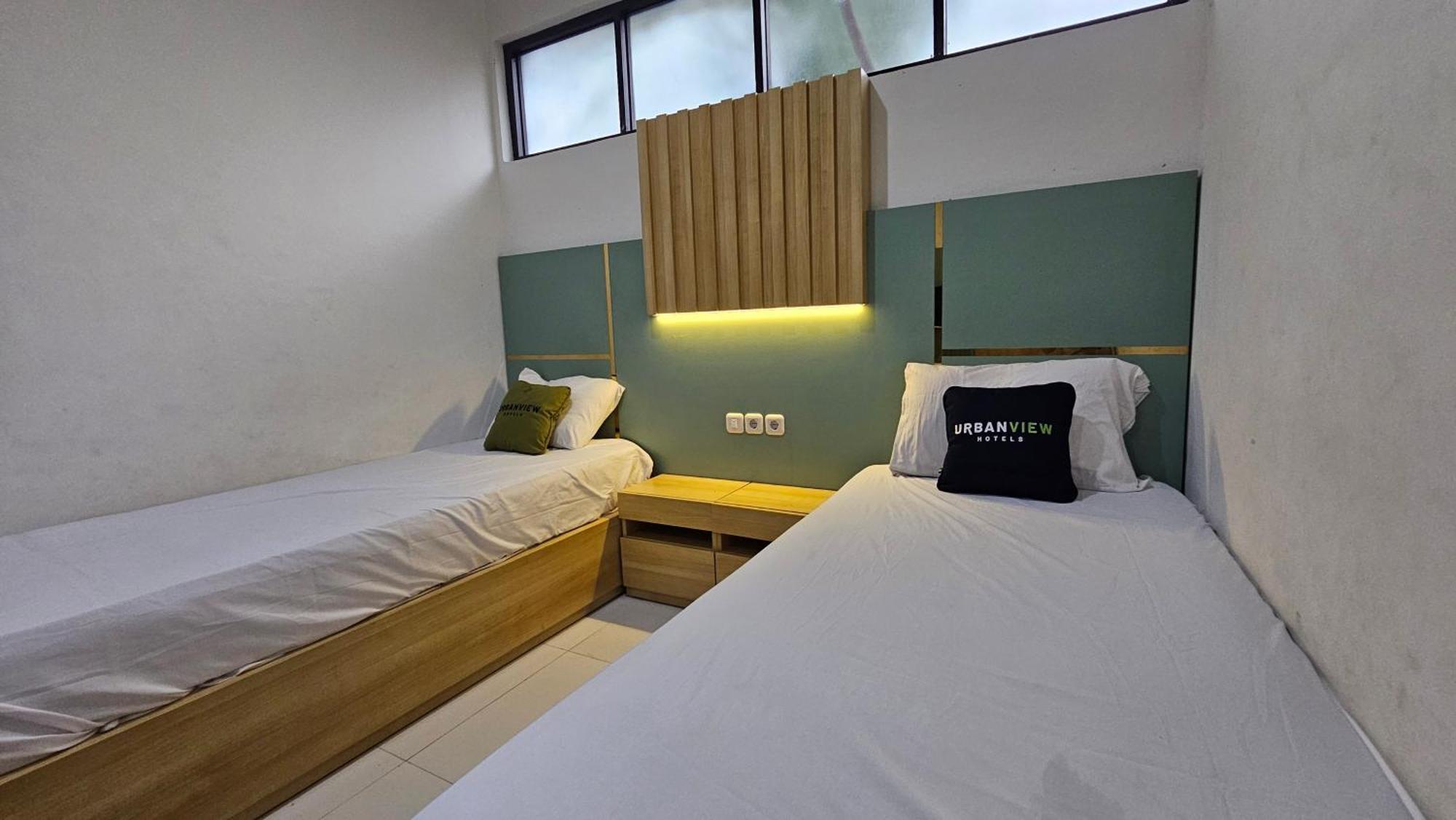 Urbanview Villa Balong Bho Syariah Bandung Cibiru Exteriör bild
