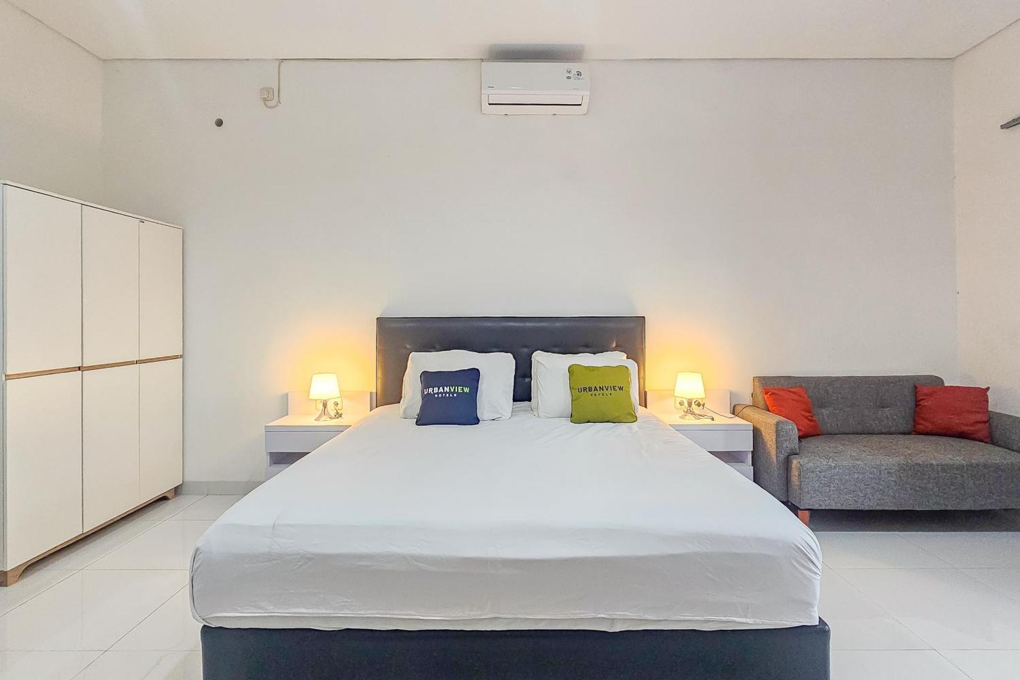 Urbanview Villa Balong Bho Syariah Bandung Cibiru Exteriör bild