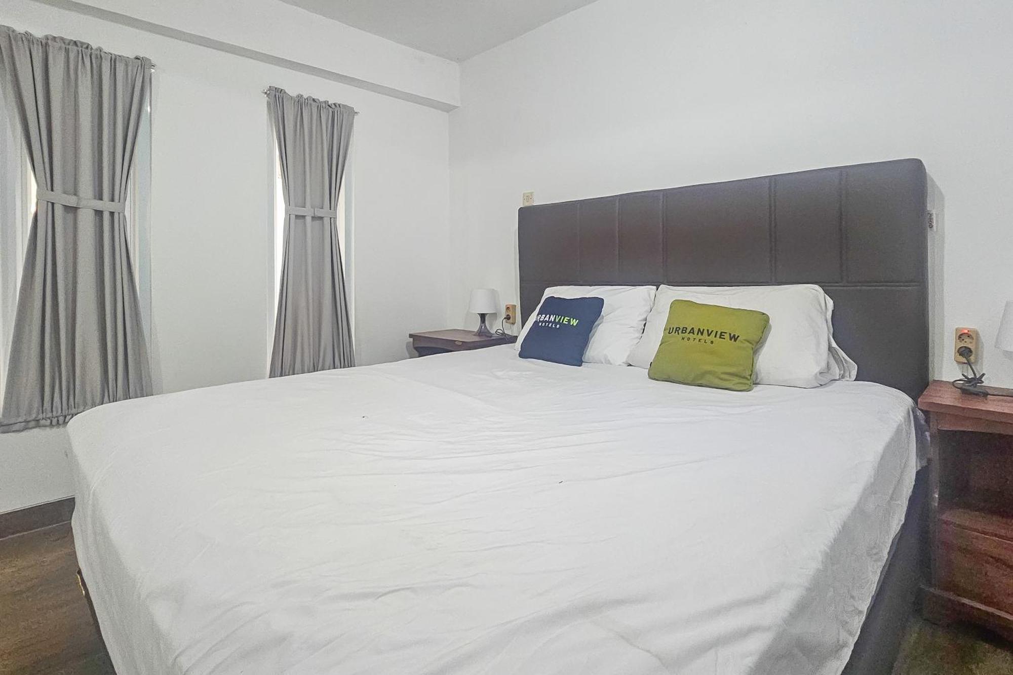 Urbanview Villa Balong Bho Syariah Bandung Cibiru Exteriör bild